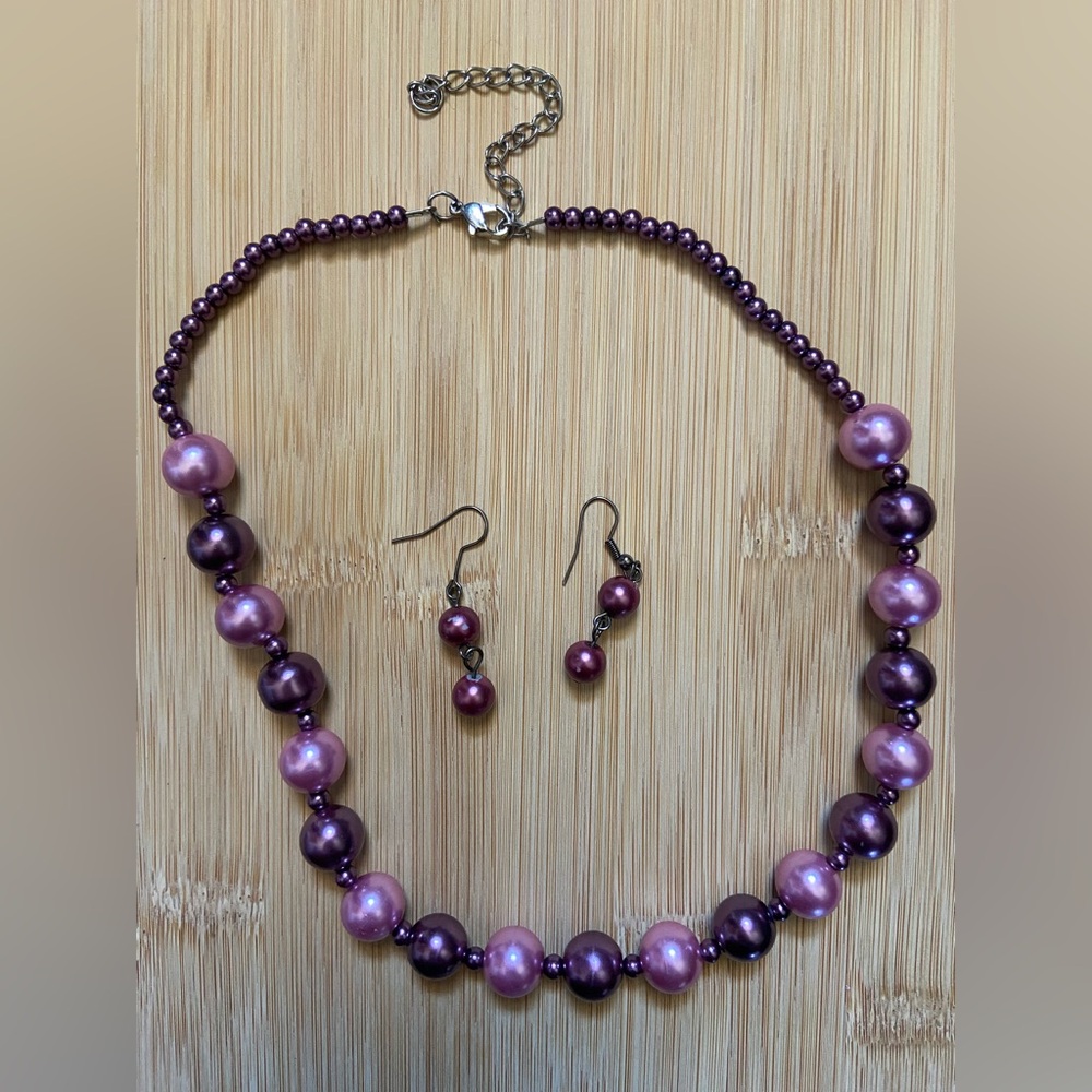 Purple Faux Pearl Beaded Necklace with Clasp and Dangle Fishhook Earrings Set